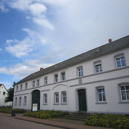Pension Belau'S Hof Stendal Exterior photo